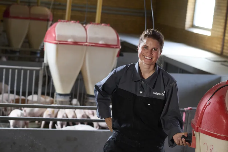 Why bulk density of feed matters for accurate sow rations